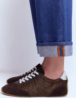 Boden Baskets|Chaussures Plates-Baskets Delphine à semelles fines Cœurs folk rouge rockabilly