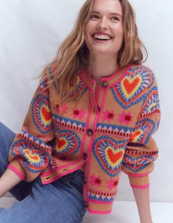 Boden Pulls & Gilets-Cardigan Abi en jacquard Camel chiné, cœurs
