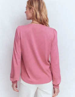 Boden Tops & T-Shirts-Chemise brodée en jersey Bruyère rose