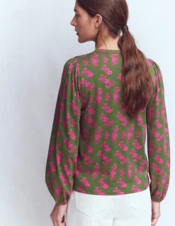 Boden Tops & T-Shirts-Chemise Mya smockée en jersey Motif Blossomy Sprig