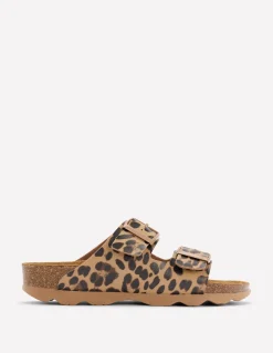 Boden Chaussures Plates|Sandales-Claquettes Lyla imprimées à boucles Cœurs folk rouge rockabilly