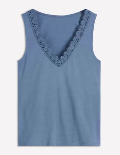 Boden Tops & T-Shirts-Débardeur Flora ultra-doux à détails en dentelle Bleu capitaine