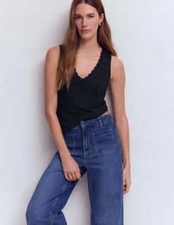 Boden Tops & T-Shirts-Débardeur Flora ultra-doux à détails en dentelle Blazer bleu marine