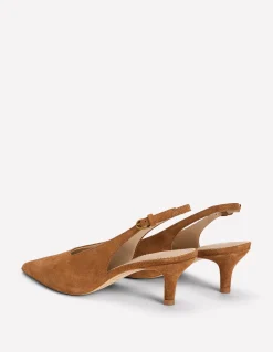 Boden Tenues De Travail|Chaussures À Talons-Escarpins couvrants à bride arrière Fauve