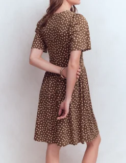 Boden Tenues De Travail|Robes & Combinaisons-Robe courte Louisa en jersey Terre d’ombre, pois peints