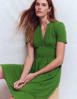Boden Robes & Combinaisons|Robes Coupe Petite-Robe courte Naomi en jersey Vert promenade