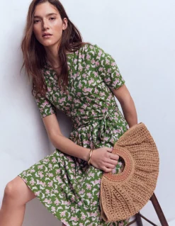 Boden Robes Coupe Petite|Robes & Combinaisons-Robe Daisy virevoltante en jersey Vert promenade, motif Dainty Blooms