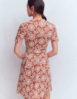 Boden Robes & Combinaisons|Robes Coupe Petite-Robe Daisy virevoltante en jersey Châtaigne grillée, motif Blossom