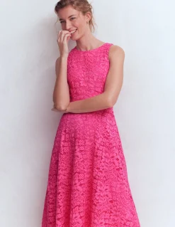 Boden Robes & Combinaisons|Longues-Robe longue Silvia avec corsage à baleines Dentelle punch rose