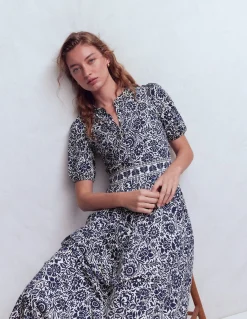 Boden Robes & Combinaisons|Midi-Robe midi Amber plissée en jersey Bleu marine foncé, motif floral