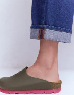 Boden Chaussures Plates|Sandales-Sabots colourblock Lyla Kaki/rose