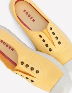 Boden Chaussures Plates|Baskets-Tennis sans lacets en toile Crème au beurre