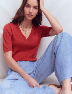 Boden Pulls & Gilets-T-shirt col en V Agnes en lin Orange brûlé