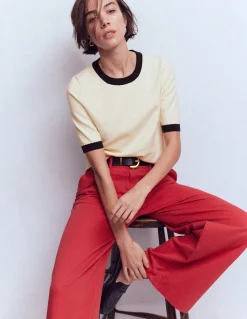 Boden Tenues De Travail|Pulls & Gilets-T-shirt col rond Emilia en coton Ivoire chaud, bleu marine